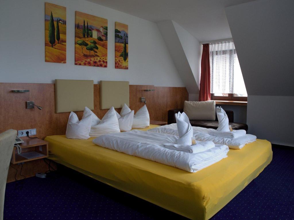 Hotel Hembacher Hof Rednitzhembach Kamer foto